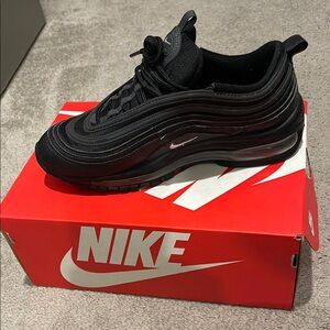 Nike Black Sneakers with Air Max Cushioning and Wavy Design